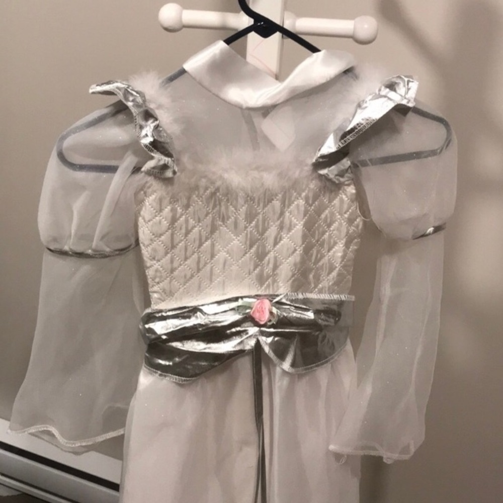 Costume: Angel